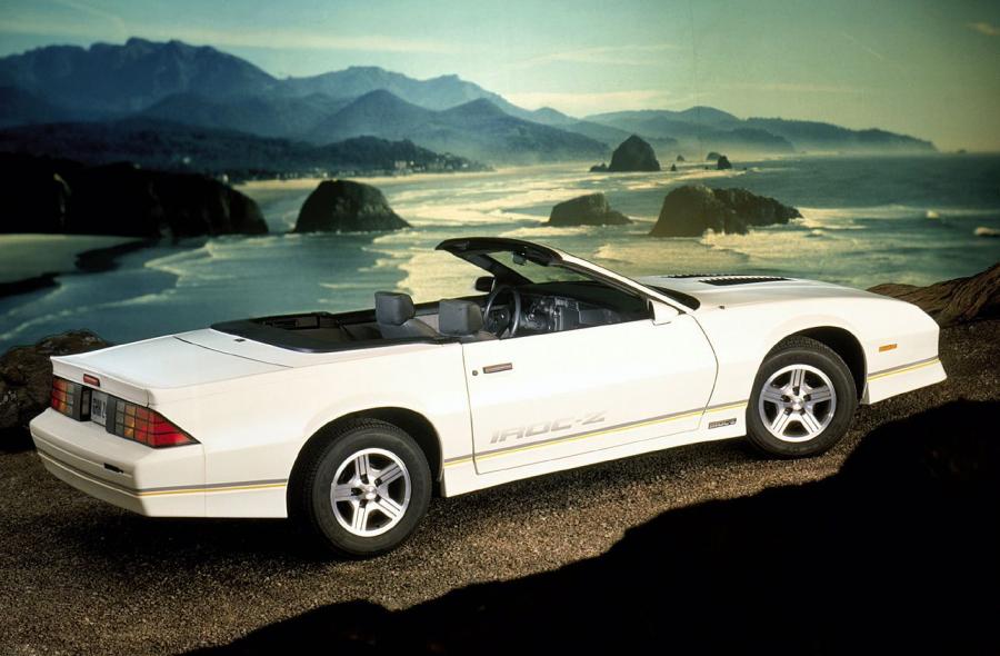  Chevrolet Camaro 1982 года  (фото 3 из 6)